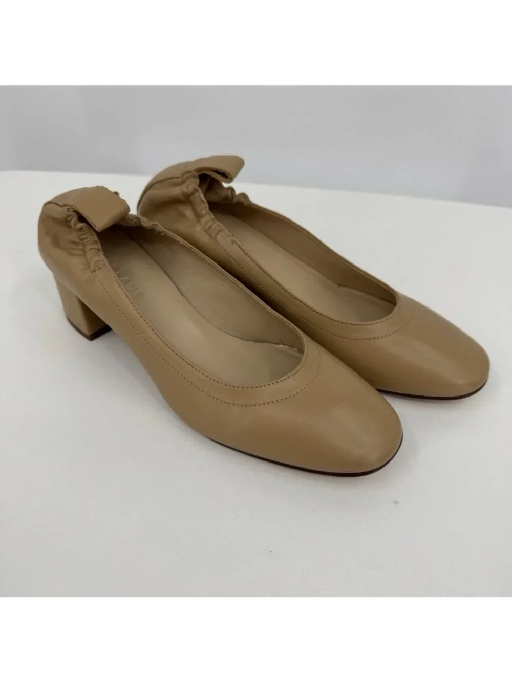 Everlane Italian Leather Day Heel Light Taupe 5 Women's Elastic Back Comfort